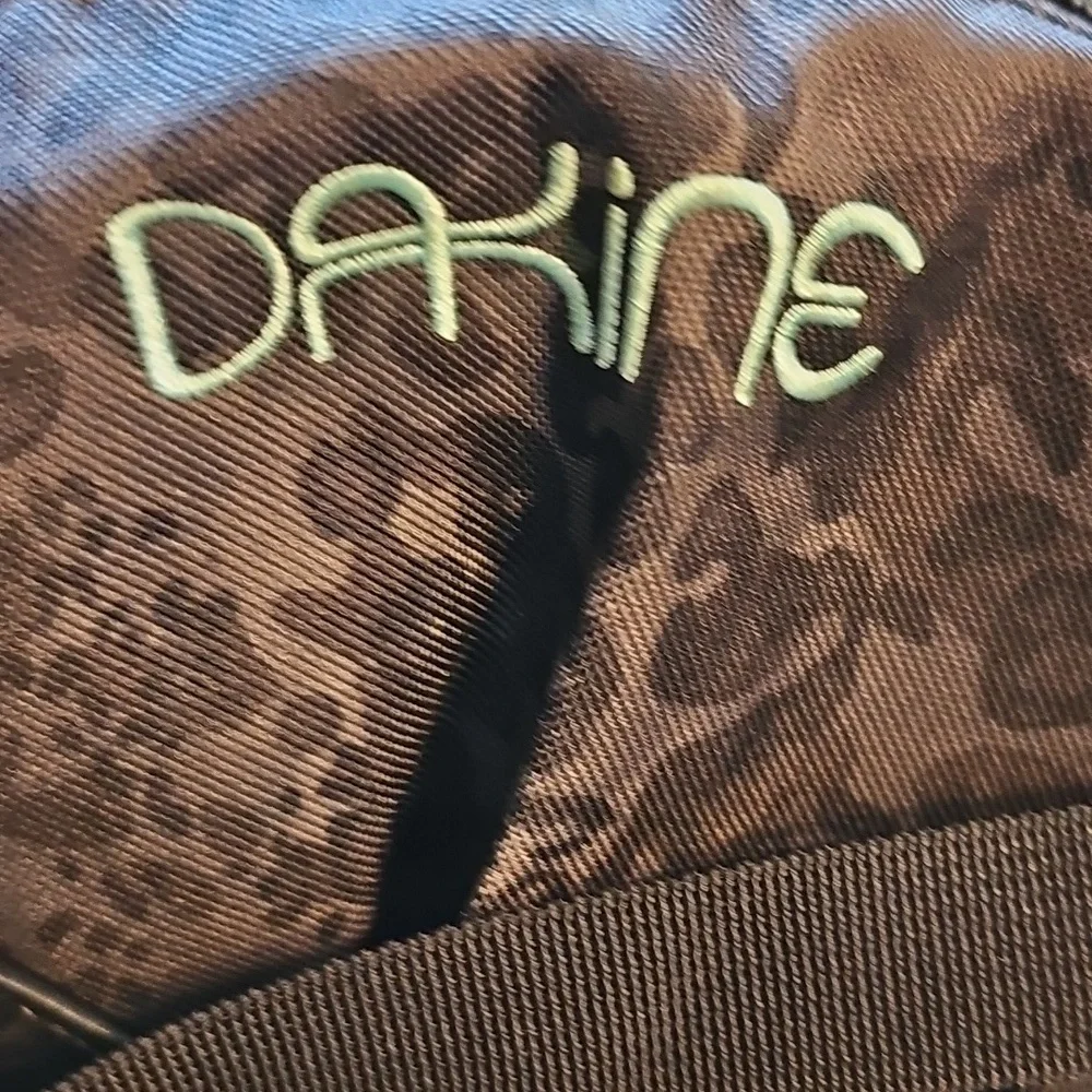 🩵Dakine Black,Gray, And Teal Backpack